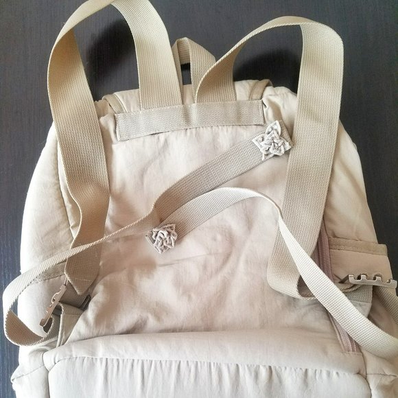 CORTILE Tan Girls Woman Drawstring Top Backpack with Doll and Flower Accent - Picture 7 of 13